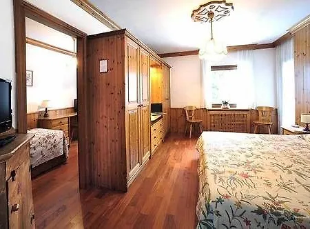 Principe 3* كورتينا دامبيتزو